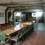 فندق Restaurant Zum Jaegerheim Mit Innenpool