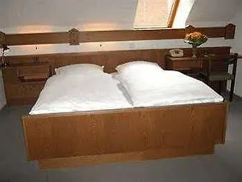 Restaurant Zum Jaegerheim Mit Innenpool 3* Wendeburg