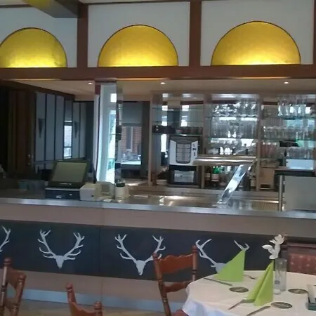 Restaurant Zum Jaegerheim Hotel 3*