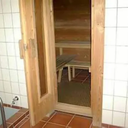 Hotel Restaurant Zum Jaegerheim Mit Innenpool Wendeburg