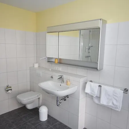 Hotel Restaurant Zum Jaegerheim 3*