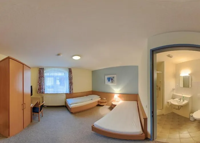 Restaurant Zum Jaegerheim Hotell 3*